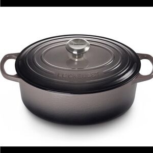 Le Creuset Enameled Cast Iron Signature Oval Dutch Oven, 5 qt. , Oyster